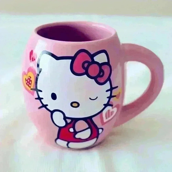 Hello Kitty Pink Rounded Mug 2012 - Picture 4 of 5